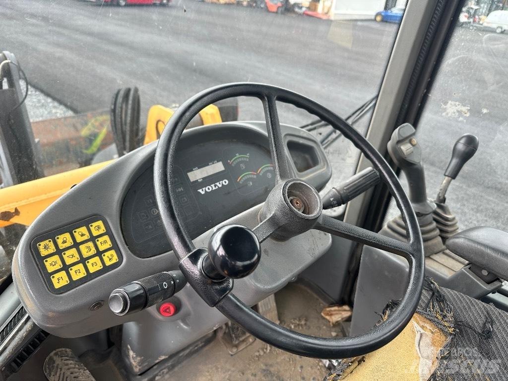Volvo L45B 4X4 /245 Mini pale