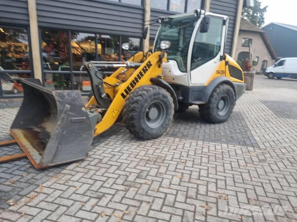 Liebherr l506c Pale gommate