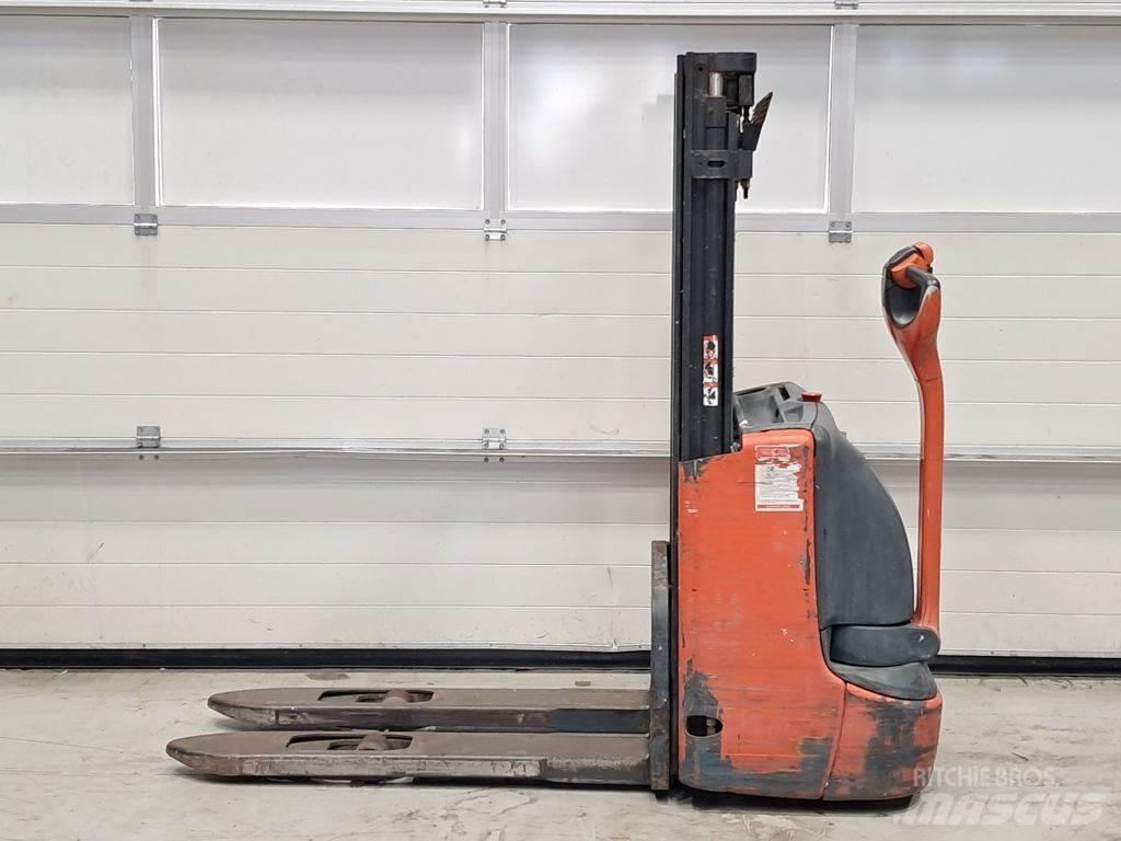 Linde L10B Transpallet uomo a terra