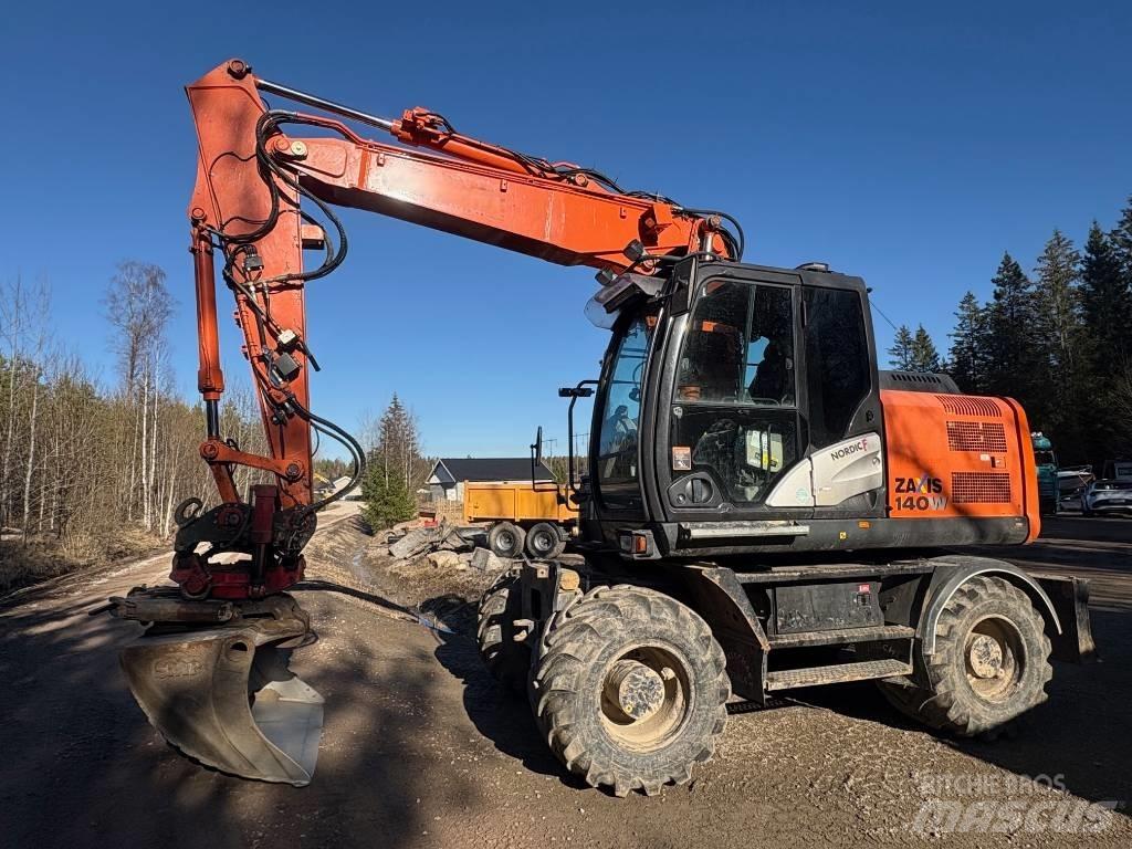 Hitachi ZX 140 W-5B Escavatori gommati