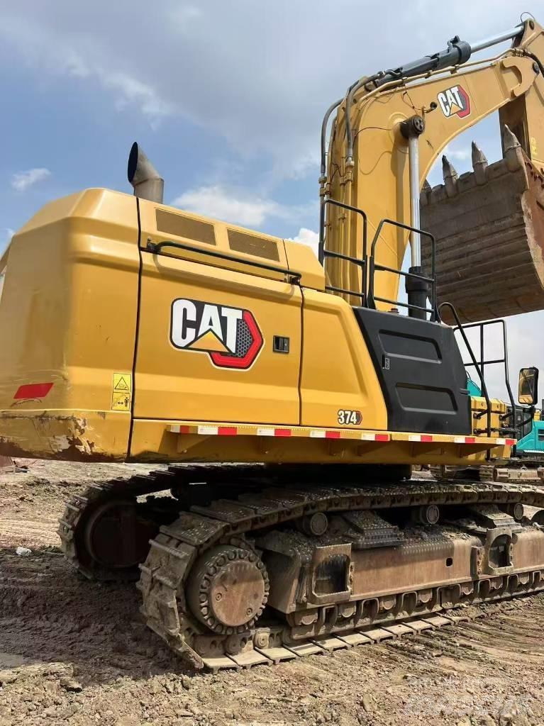 CAT 374 Escavatori cingolati