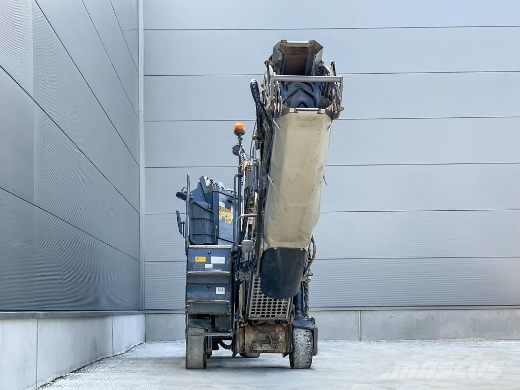 Wirtgen W 50 RI Fresa a freddo per asfalto