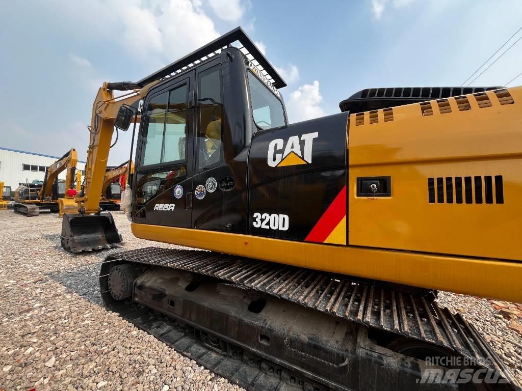 CAT 320 D Escavatori cingolati