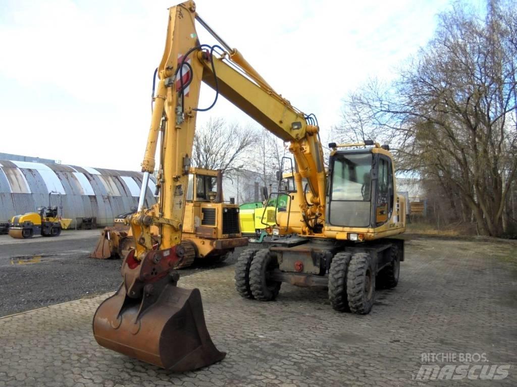 Komatsu PW 130ES-6K Escavatori gommati