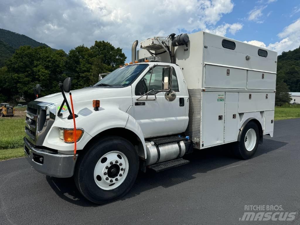 Ford F 650 Pick up/Fiancata ribaltabile