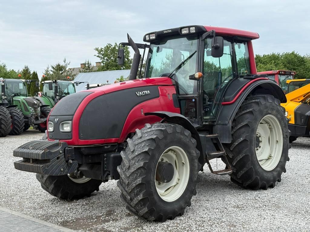 Valtra T 161 Trattori
