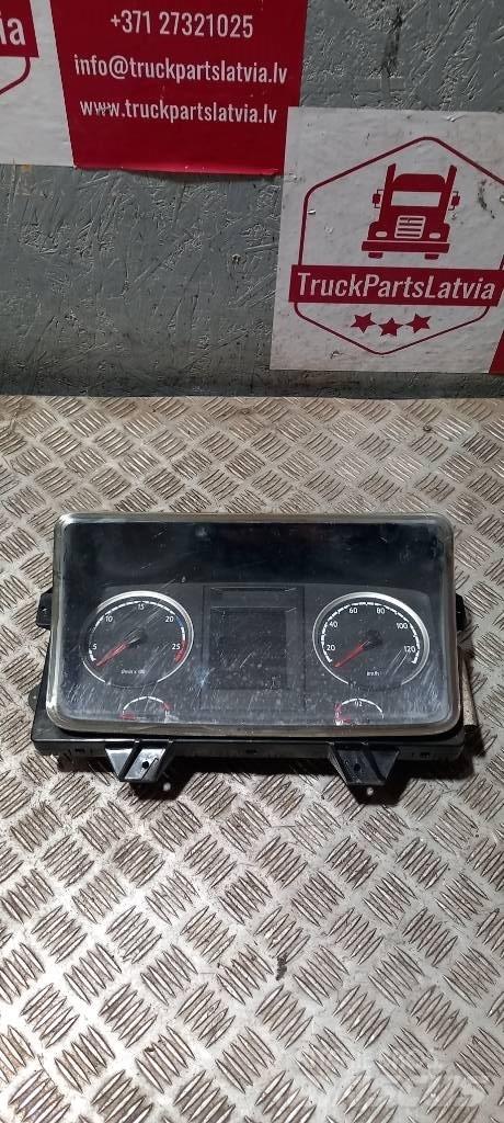 Scania R 440   2052210 Cabine e interni