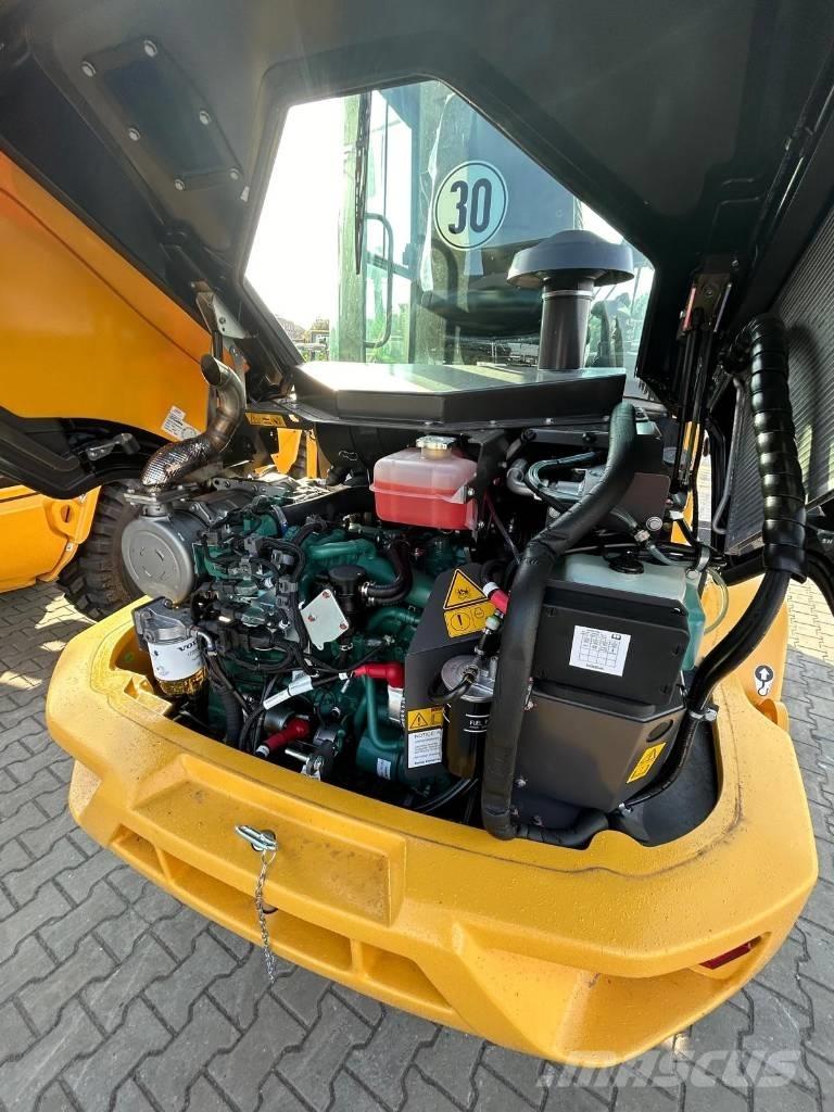 Volvo L 30 HS Pale gommate
