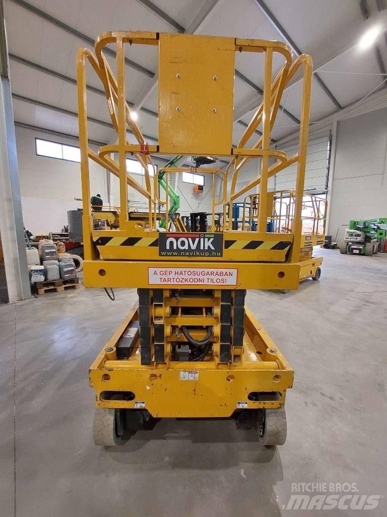 Haulotte Compact 12 Piattaforme a pantografo