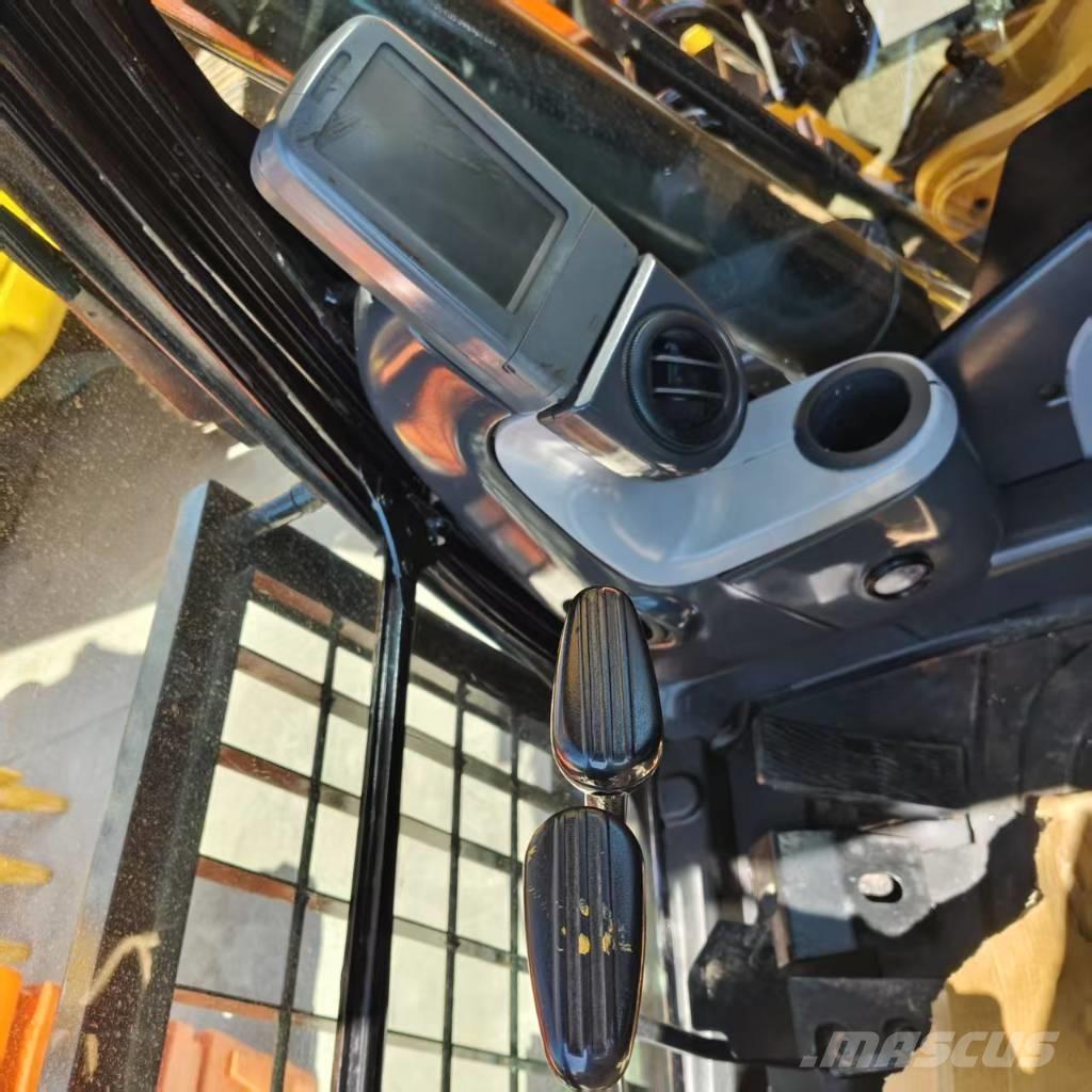 CAT 320 D Escavatori cingolati