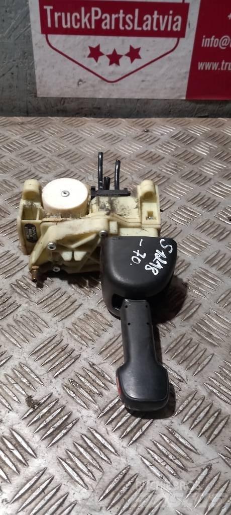 Scania R 440    1882115 Cabine e interni