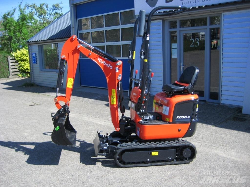 Kubota K008-5 Miniescavatori