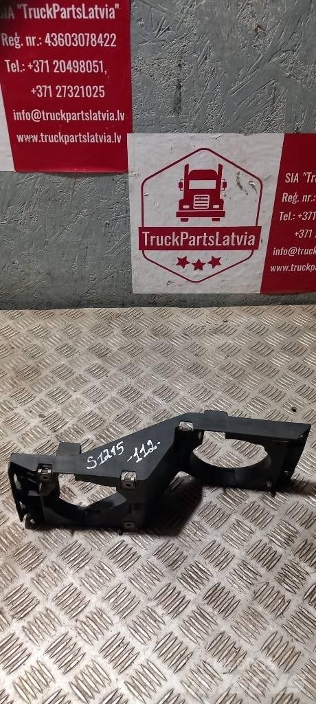 Scania R 440  1786695 Cabine e interni