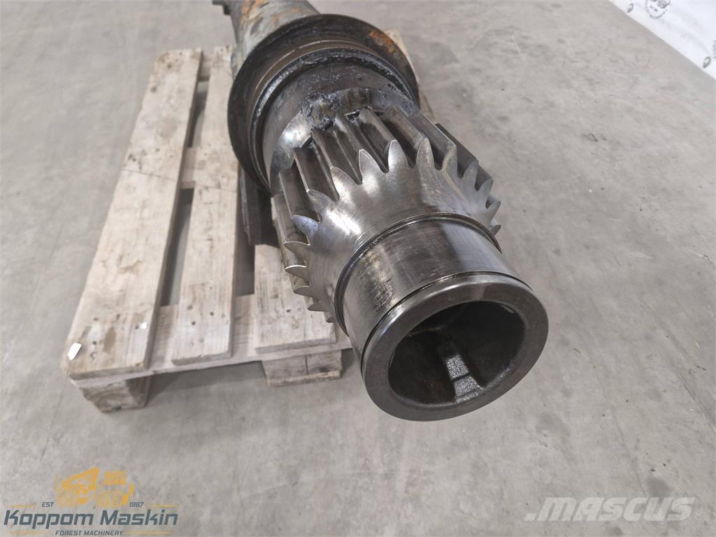 Komatsu 130F Gru per esbosco