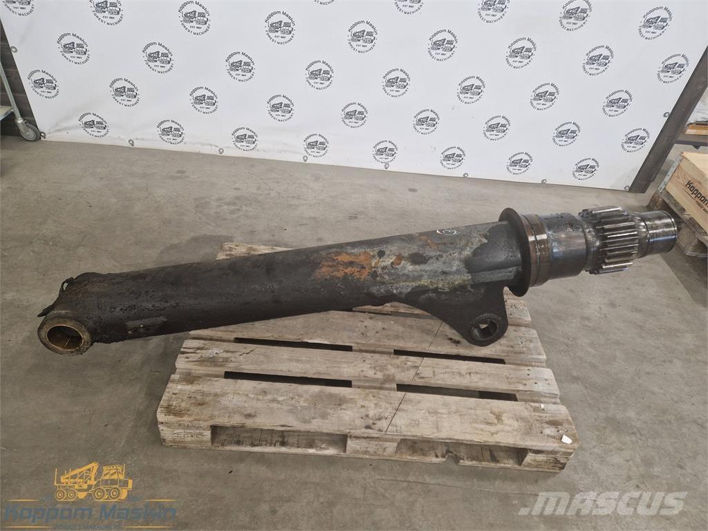 Komatsu 130F Gru per esbosco