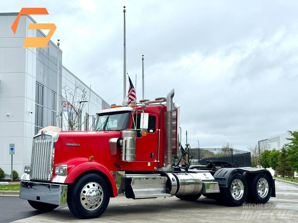 Kenworth W900 Motrici e Trattori Stradali