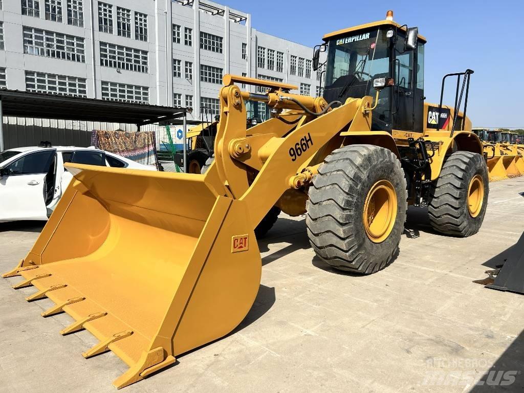 CAT 966 H Pale gommate