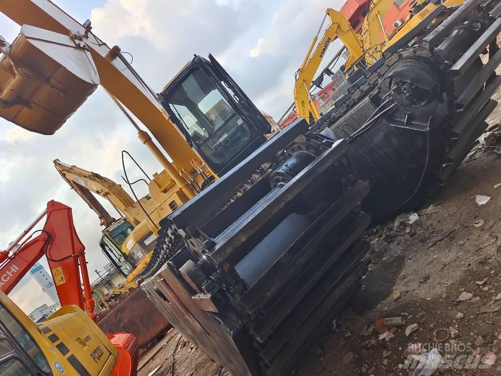 CAT 320 C Escavatori anfibi