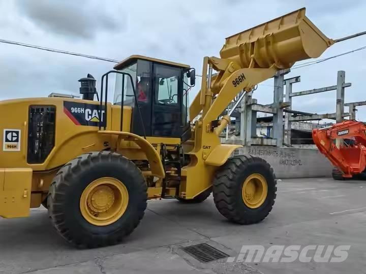 CAT 966H Pale gommate