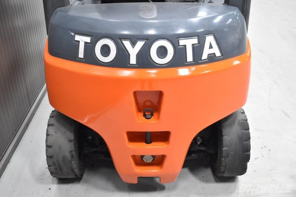Toyota 8FBMT16 Carrelli elevatori elettrici