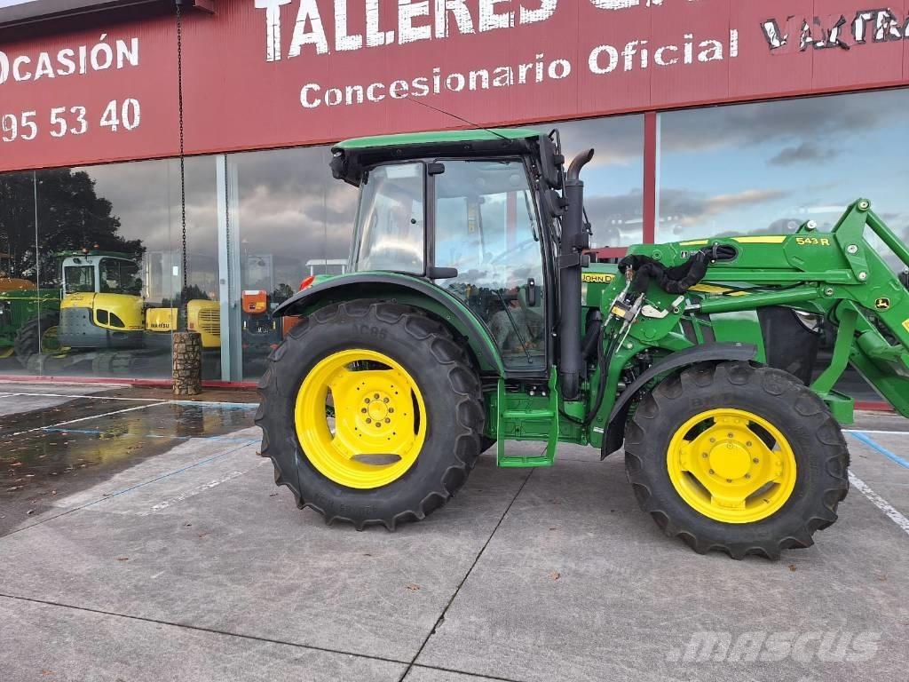 John Deere 5100M Trattori