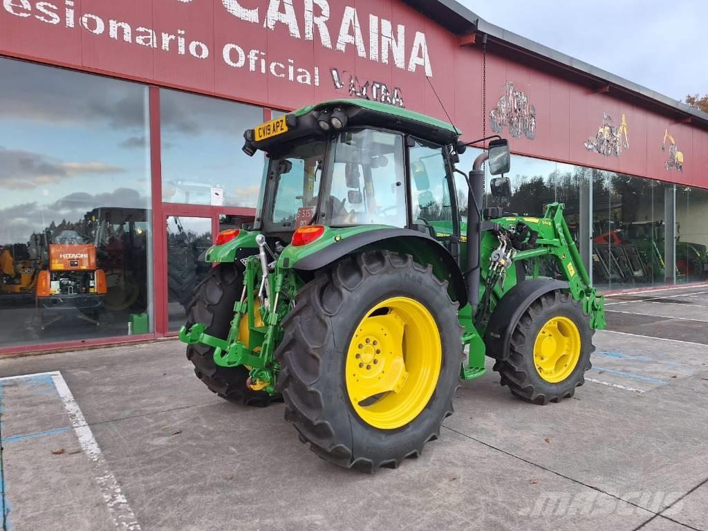 John Deere 5100M Trattori