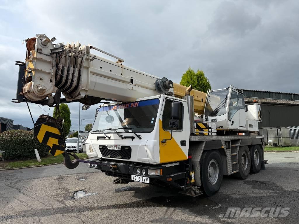 Grove GMK 3055 Gru per tutti i terreni