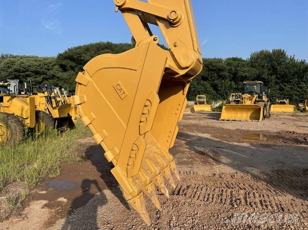 CAT 330 D L Escavatori cingolati