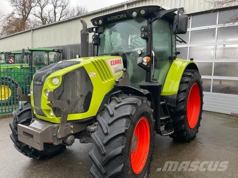 CLAAS ARION 550 Trattori