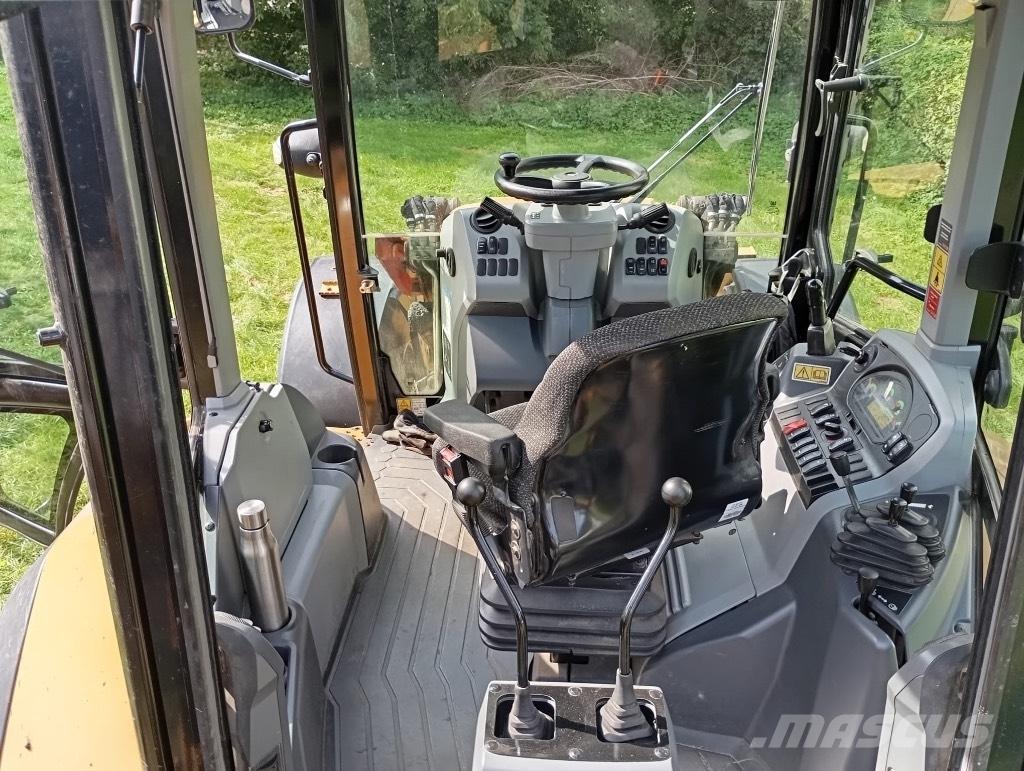 CAT 434 F Terne
