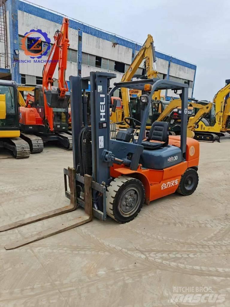 Heli CPCD 30 Carrelli elevatori diesel