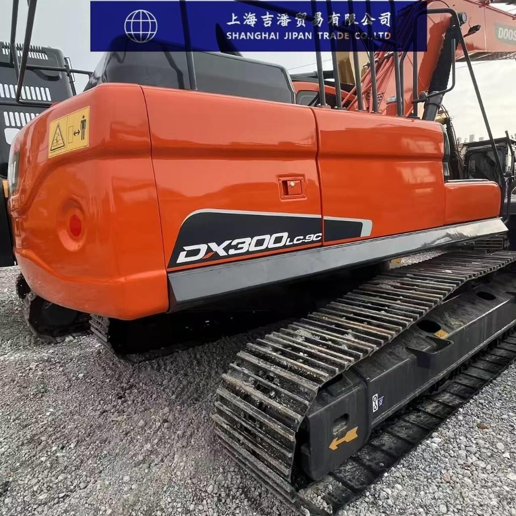 Doosan DX 300 LC Escavatori cingolati