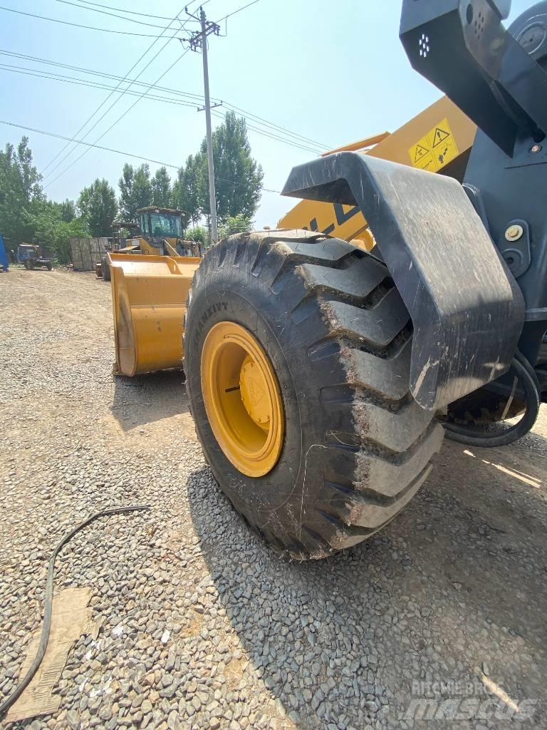 SDLG L955F Pale gommate