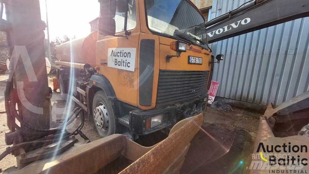 MAZ 533731 Cisterna
