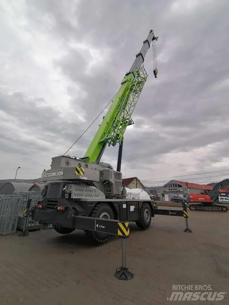 Zoomlion ZRT400 Gru per terreni difficili