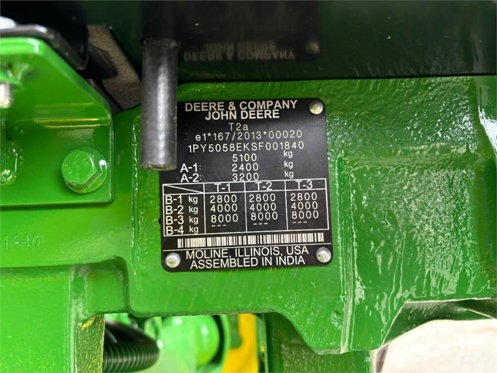 John Deere 5058E Trattori