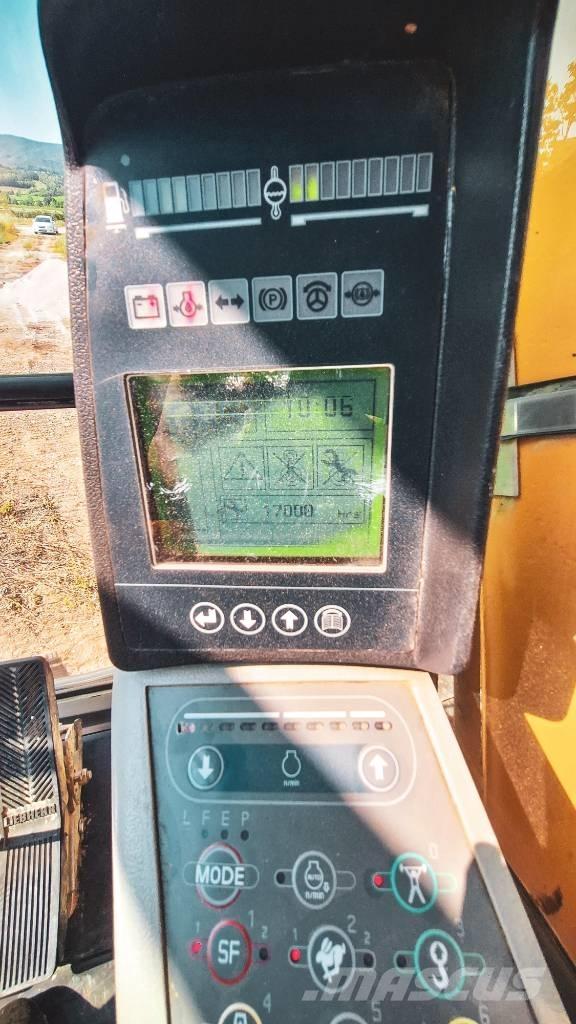 Liebherr R934C HDC Escavatori cingolati