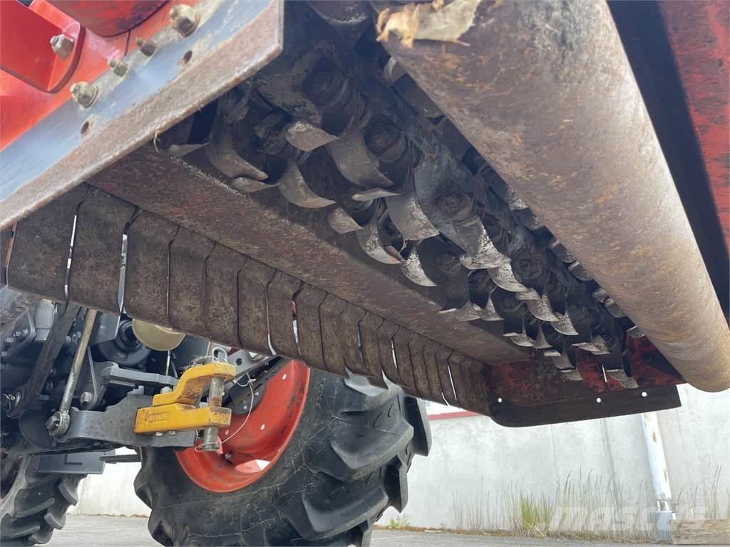 Kubota M4073 Trattori