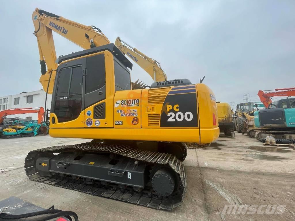 Komatsu PC 200-8 Escavatori cingolati