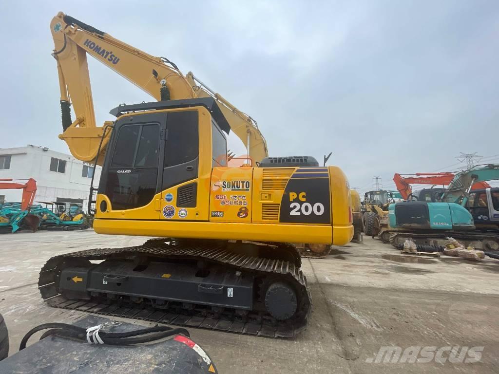 Komatsu PC 200-8 Escavatori cingolati