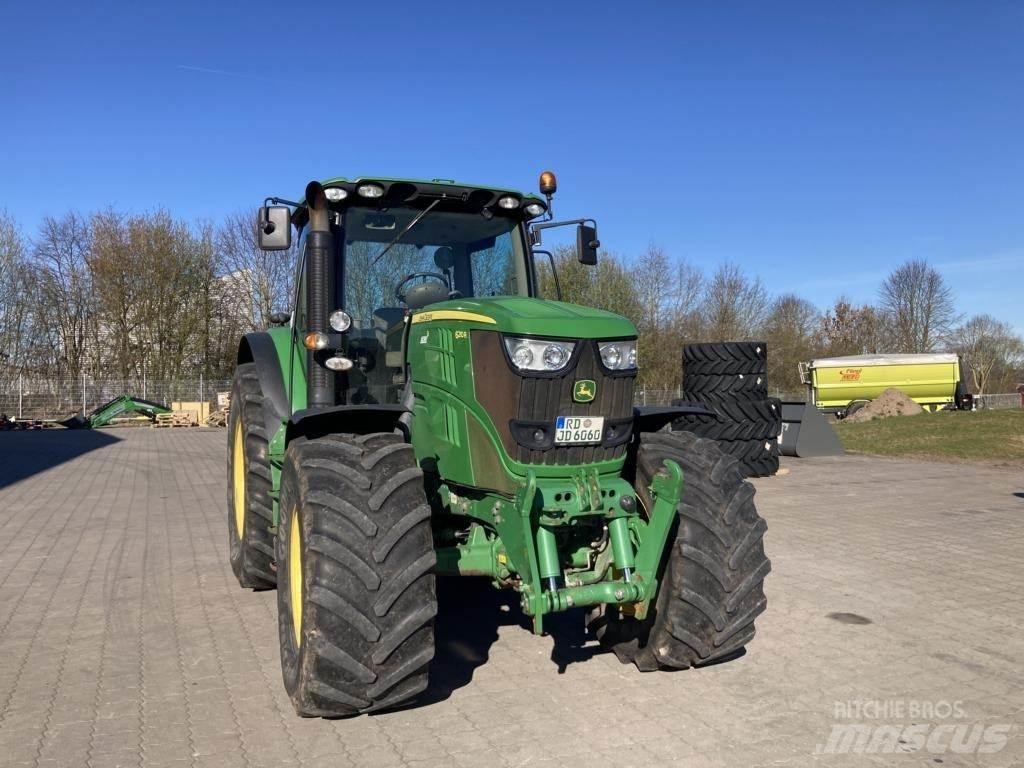 John Deere 6210R Trattori