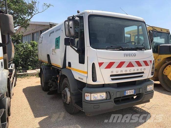 Bucher CityFant 60 Autocarro spazzatrice