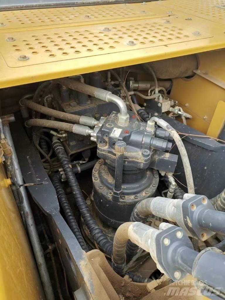 XCMG XE 215 DA Escavatori cingolati