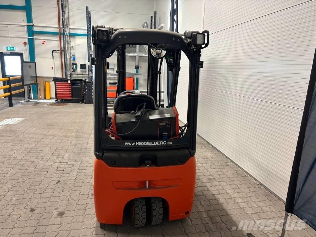 Linde E12-386 Carrelli elevatori elettrici