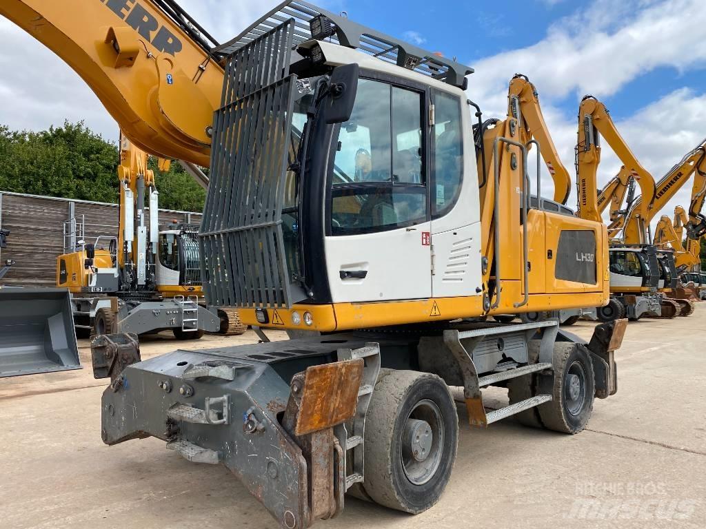 Liebherr LH 30 M# Movimentazione rifiuti