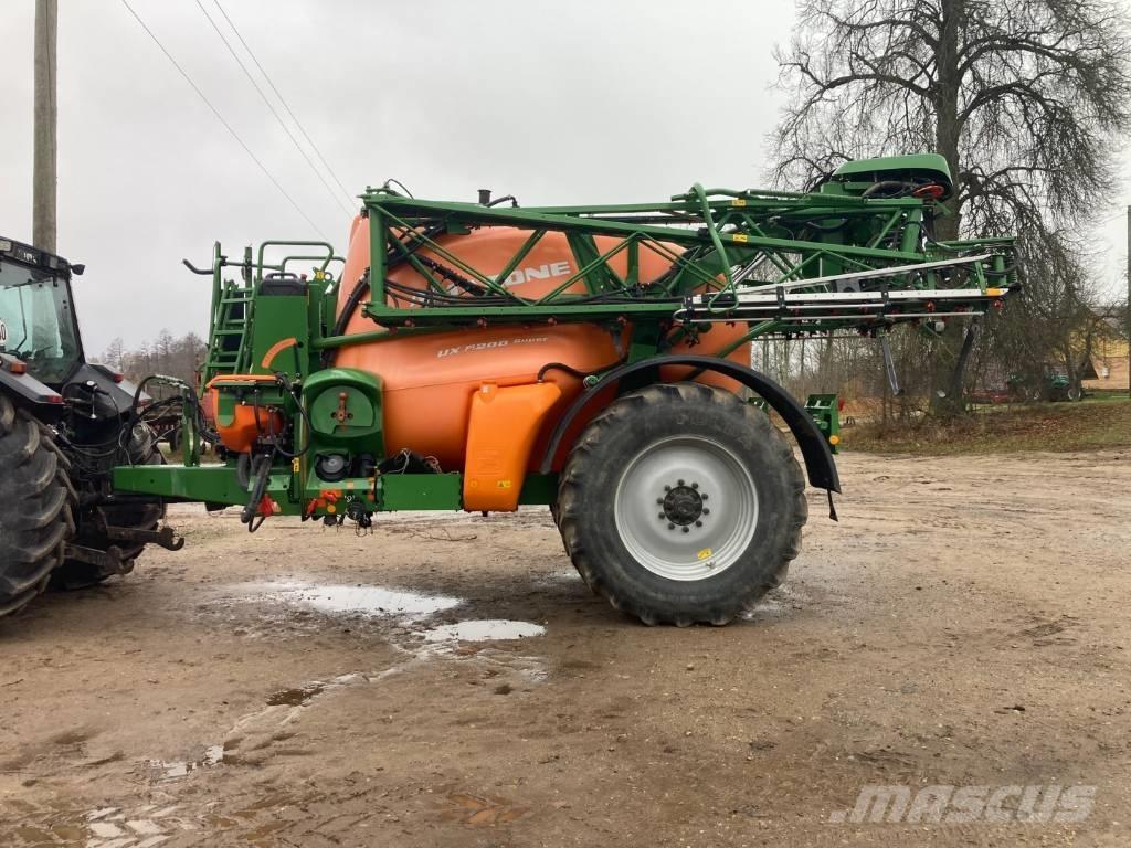 Amazone UX 5200 Irroratrici trainate