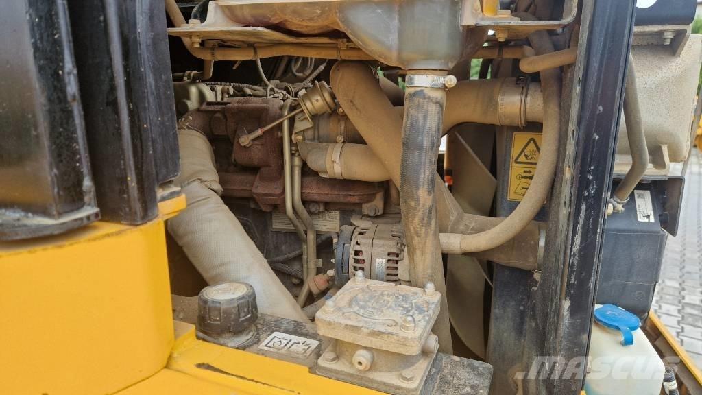 JCB 9TFT Mini dumper