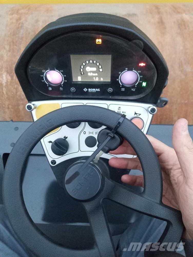 Bomag BW 212 D-5 SL Rulli monotamburo