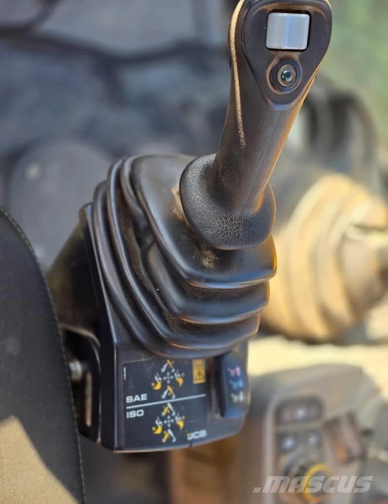 JCB 3 CX 14L5WA Terne