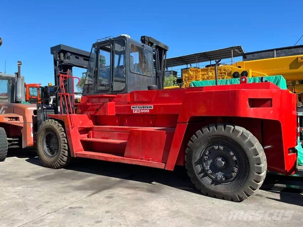 Mitsubishi FD 30 T Carrelli elevatori diesel